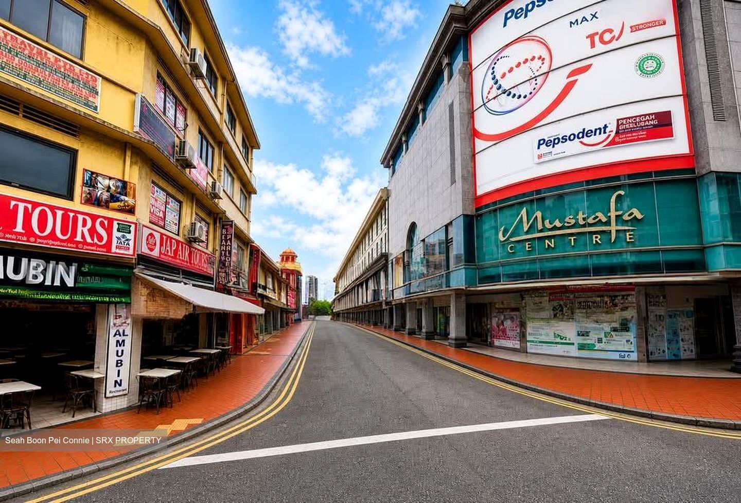 Lembu Road (D8), Retail #594400131